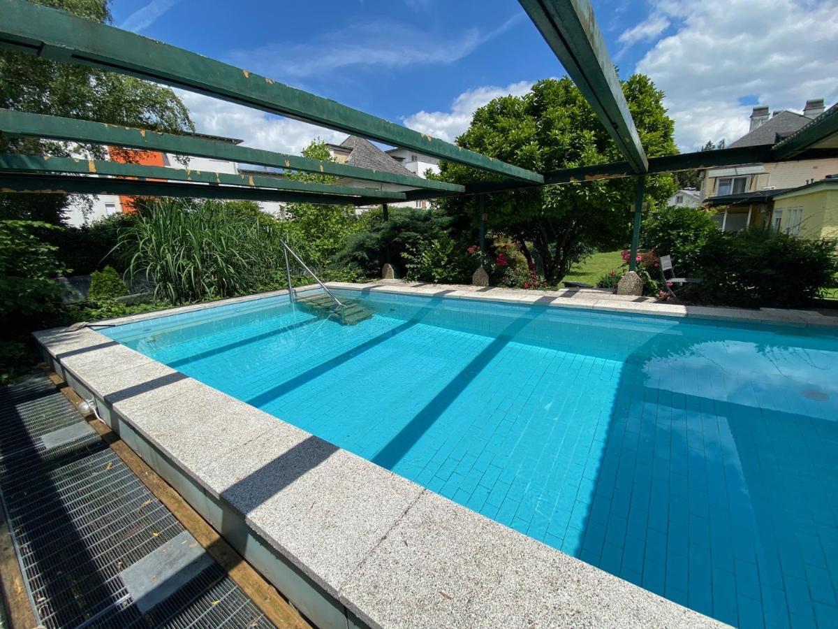 Gaestehaus Auerhahn Vöcklabruck エクステリア 写真