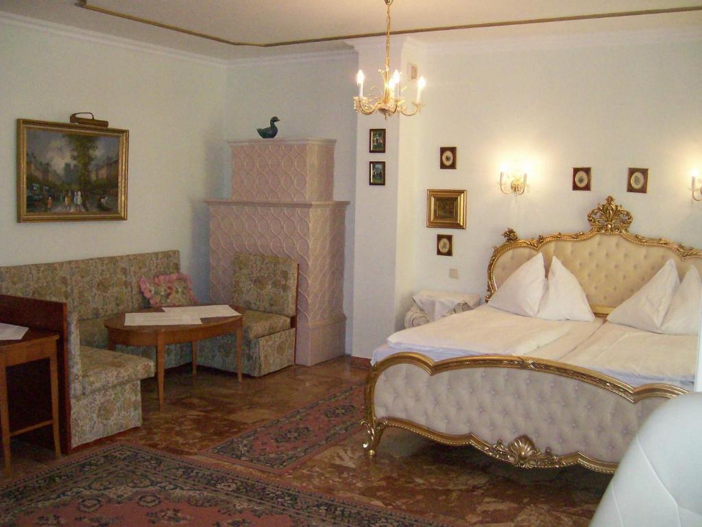 Gaestehaus Auerhahn Vöcklabruck エクステリア 写真
